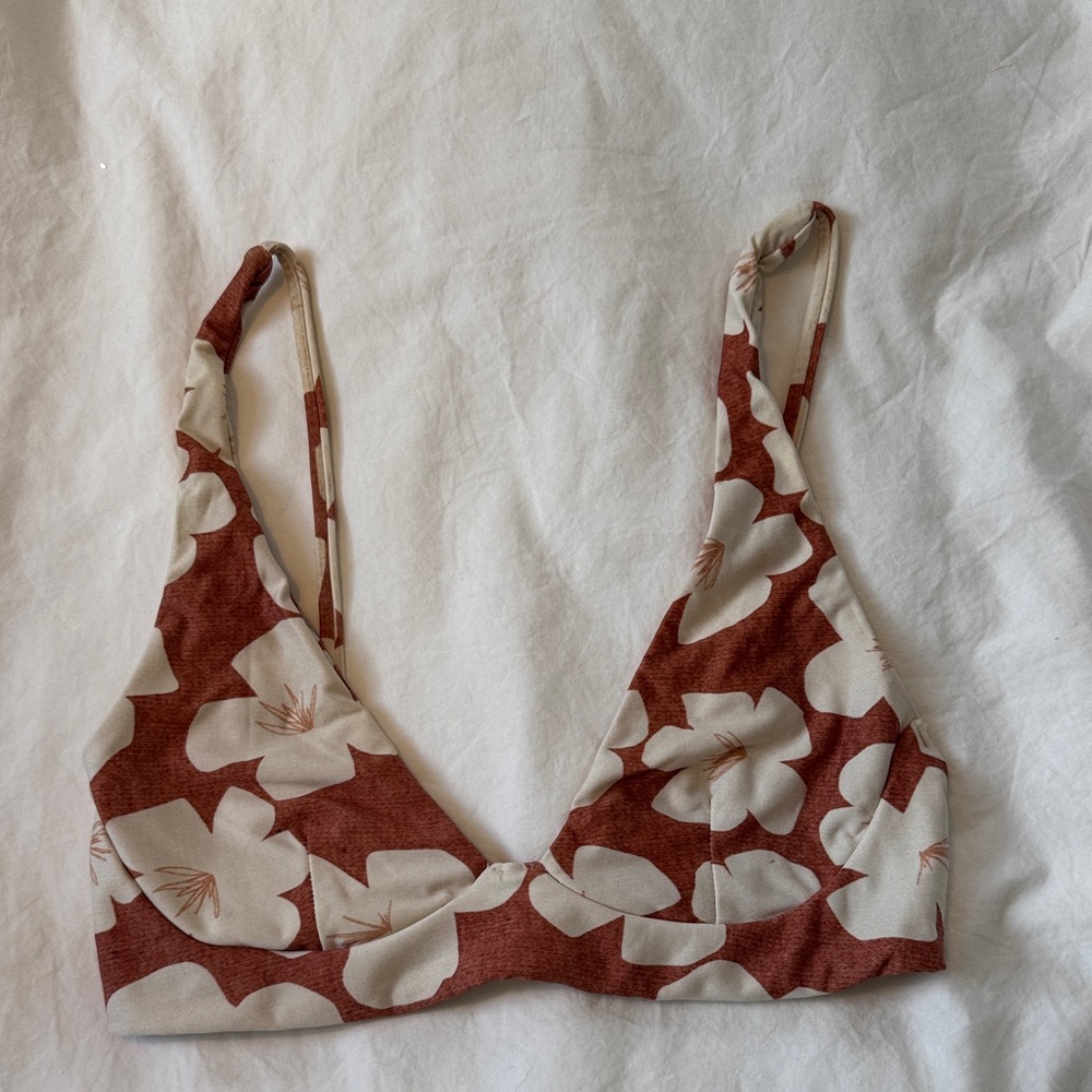Stone Fox Swim Rust and Cream Bikini Top